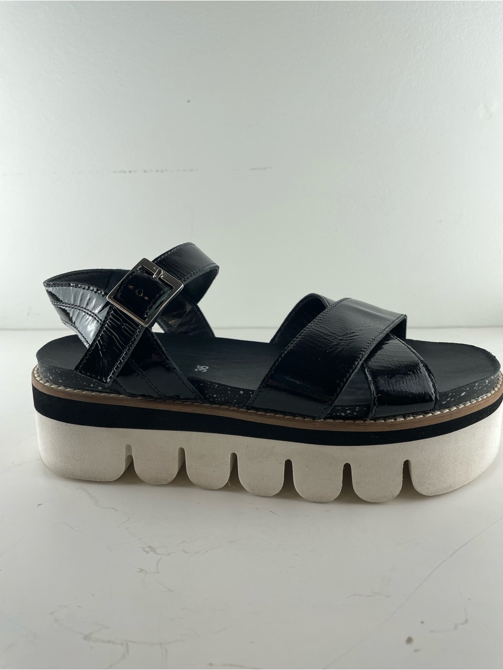 Ara HighSoft Patent Leather Platform Sandals Black Size 36 Comfort Shoes